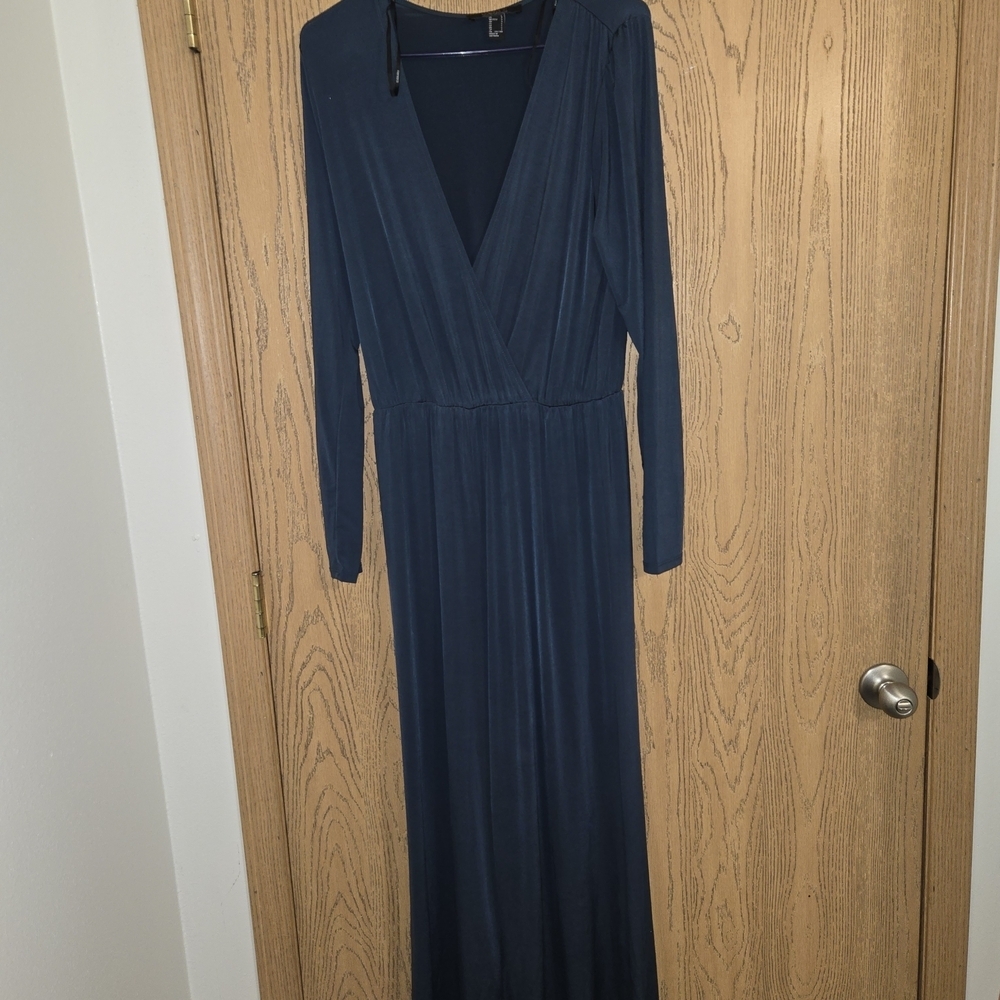 Forever 21 Green Long Sleeve Jumpsuit